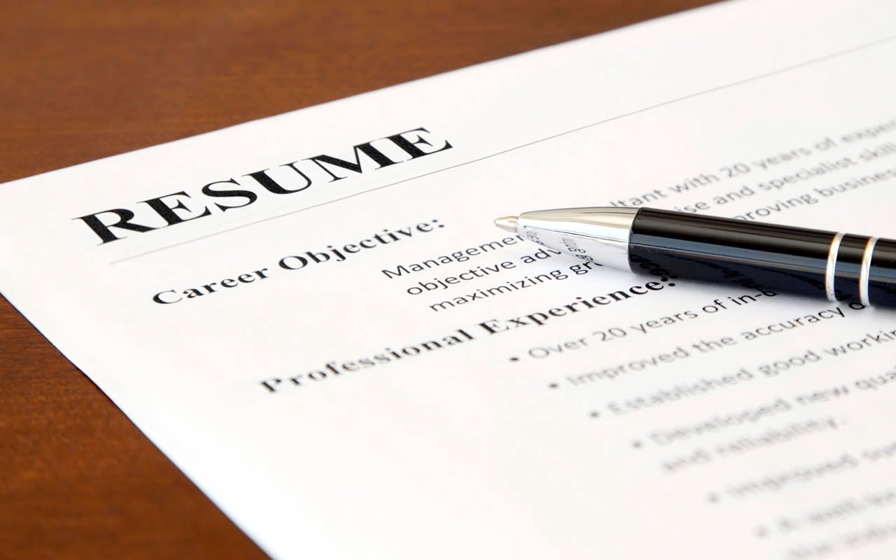 Curriculum Vitae vs Resume | UCW Blog